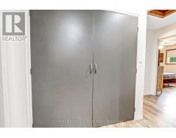 28 PEGGY AVENUE - 15
