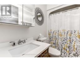 28 PEGGY AVENUE - 20