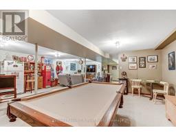 28 PEGGY AVENUE - 24
