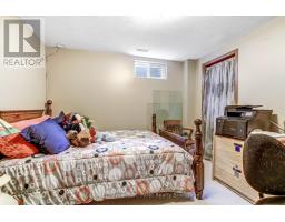 28 PEGGY AVENUE - 25