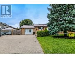 28 PEGGY AVENUE - 3