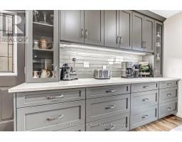 28 PEGGY AVENUE - 8
