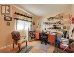 272 BRENDA CRESCENT - 10