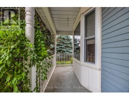 48 SINCLAIR DRIVE - 9