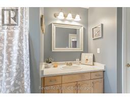 7 CHILDERHOSE CRESCENT - 21