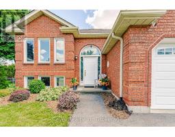 7 CHILDERHOSE CRESCENT - 3