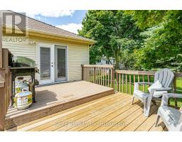 7 CHILDERHOSE CRESCENT - 32