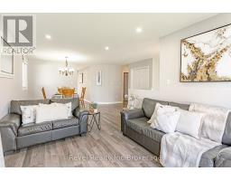 7 CHILDERHOSE CRESCENT - 8