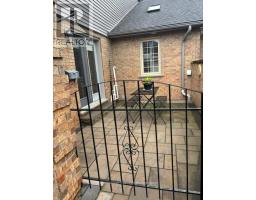 623 LANSDOWNE AVENUE - 21