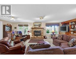 16 - 500 LAKEVIEW DRIVE - 29