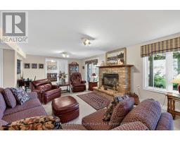 16 - 500 LAKEVIEW DRIVE - 30