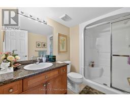 16 - 500 LAKEVIEW DRIVE - 33