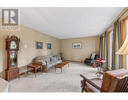 40 PARKDALE AVENUE - 18