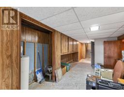 40 PARKDALE AVENUE - 37