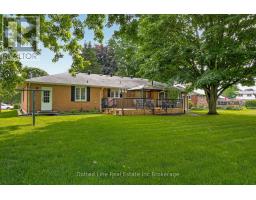 40 PARKDALE AVENUE - 8