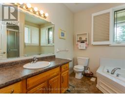 31 - 540 SPITFIRE STREET - 30