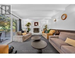 25 DEMEYERE AVENUE - 17