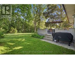 25 DEMEYERE AVENUE - 38