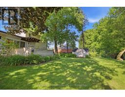 25 DEMEYERE AVENUE - 42