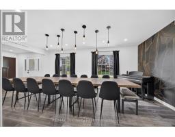 25 DEMEYERE AVENUE - 6
