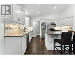 107 APPLEWOOD STREET - 17