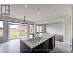 125 PRINCE CHARLES CRESCENT - 14