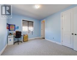 125 PRINCE CHARLES CRESCENT - 25