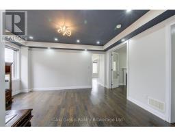 125 PRINCE CHARLES CRESCENT - 6