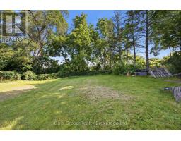 813 DUFFERIN STREET - 18