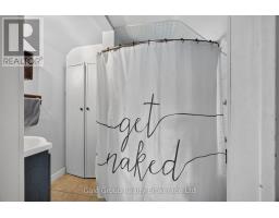 813 DUFFERIN STREET - 7