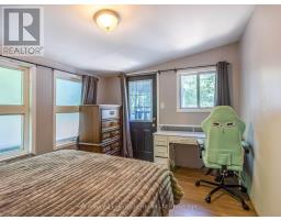 4 CENTRE RD - 596101 OXFORD 59 ROAD - 14