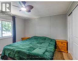 4 CENTRE RD - 596101 OXFORD 59 ROAD - 15