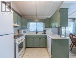 4 CENTRE RD - 596101 OXFORD 59 ROAD - 9
