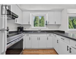 7 MARCHANT STREET - 8
