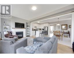892 SOBESKI AVENUE - 24