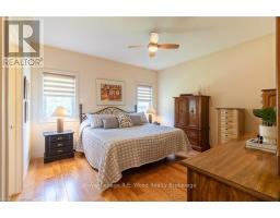 6 ESSELTINE DRIVE - 18