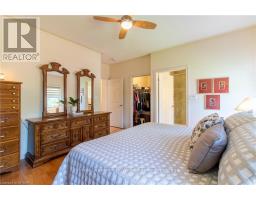 6 ESSELTINE DRIVE - 19