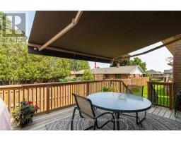 6 ESSELTINE DRIVE - 26