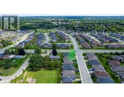 6 ESSELTINE DRIVE - 42