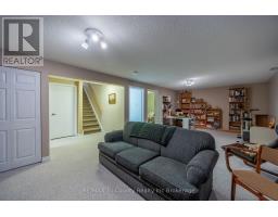 10 MCDONALD COURT - 23