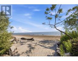 55424 LAKESHORE ROAD - 35