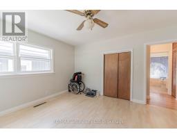 13 PARKSIDE DRIVE - 13