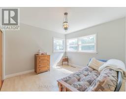 13 PARKSIDE DRIVE - 14