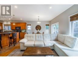 45 GRAYDON DRIVE - 9