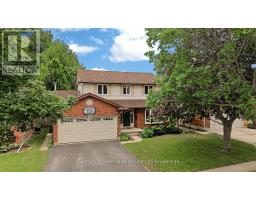 27 SIOUX CRESCENT - 6