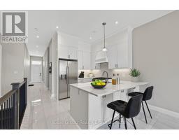 804 GARDEN COURT CRESCENT - 12