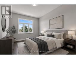 804 GARDEN COURT CRESCENT - 15