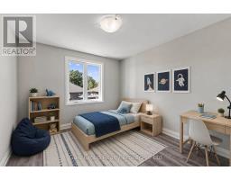 804 GARDEN COURT CRESCENT - 16
