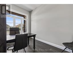 804 GARDEN COURT CRESCENT - 19