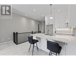 804 GARDEN COURT CRESCENT - 27